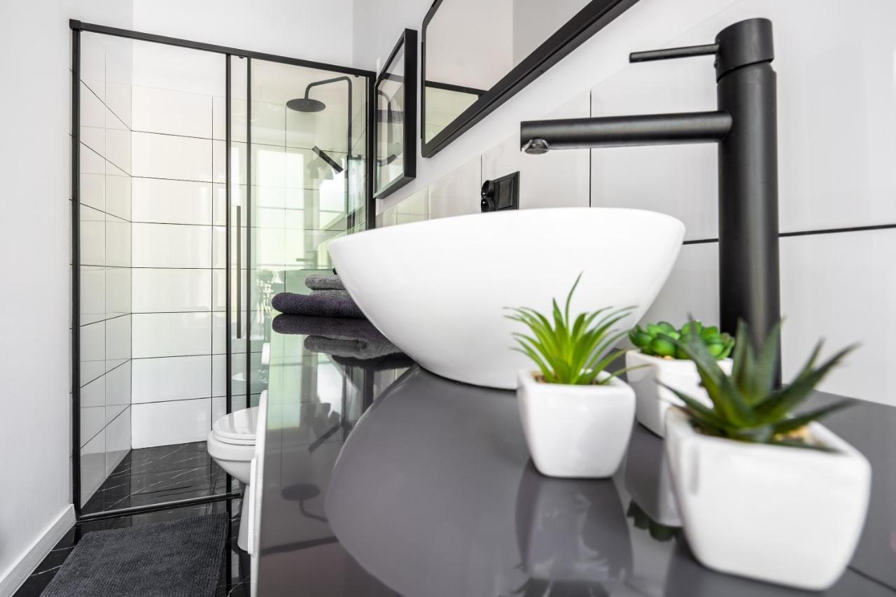 Stylish Studio In The Heart Of The City. Warschau Exterior foto